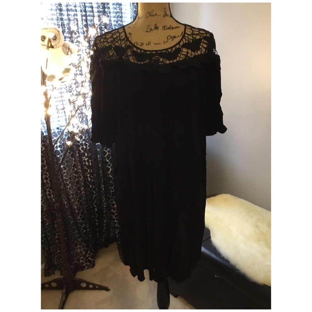 1 Size Small Left - Picture 4 of 5